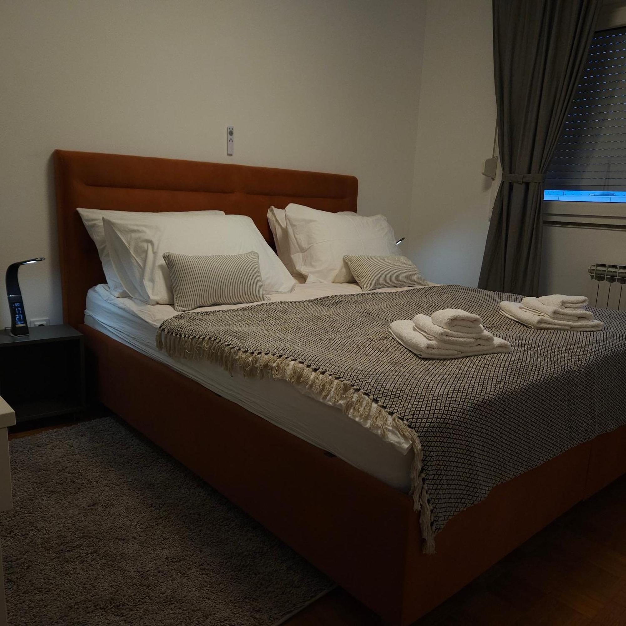 Apartman Dory ซาเกร็บ ภายนอก รูปภาพ